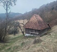 Casa 42 de vânzare | Domeniul din Apuseni