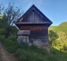 Domeniul 7 de vânzare | Domeniul din Apuseni